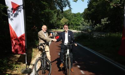 Luk Lemmens en Koen Palinckx op fiets